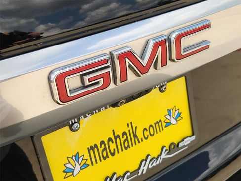 Used 2022 GMC Yukon Denali w/ Denali Premium Package AWD/4WD image 31
