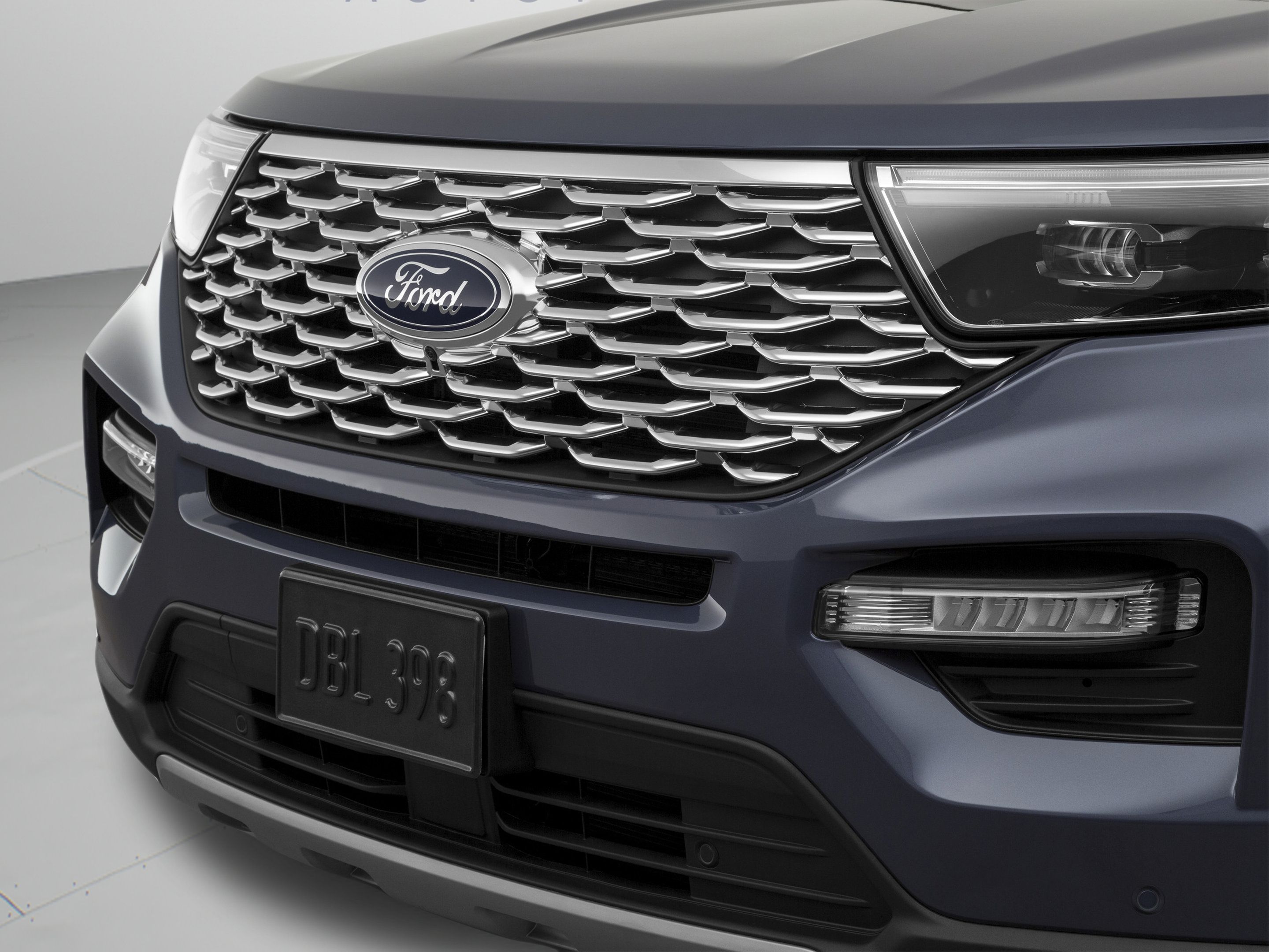 Used 2021 Ford Explorer Limited w/ Equipment Group 301A AWD/4WD image 68