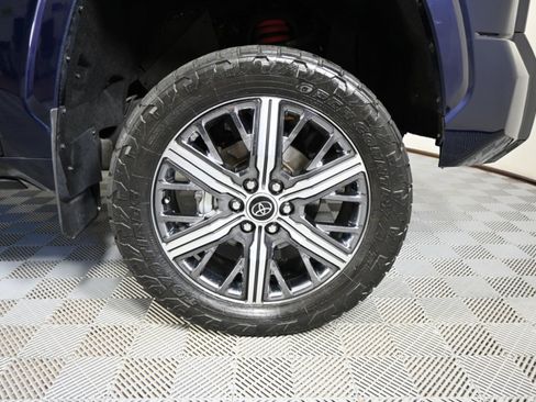 Used 2023 Toyota Tundra Capstone image 12