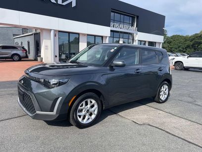 Used 2024 Kia Soul LX w/ Option Group 015
