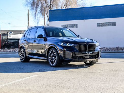 New 2026 BMW X5 xDrive50e w/ Executive Package image 6
