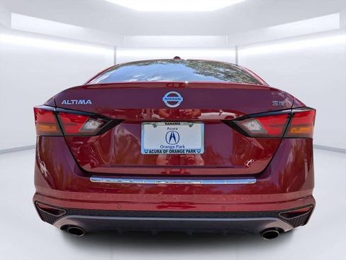 Used 2022 Nissan Altima 2.5 SR FWD image 4