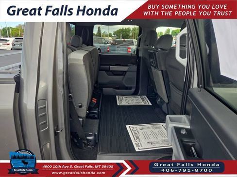 Used 2022 Ford F150 XLT w/ Equipment Group 302A High AWD/4WD image 18