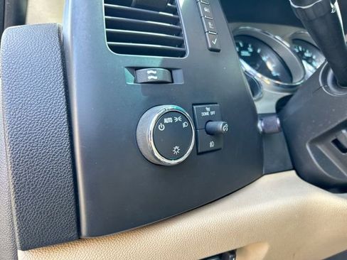 Used 2008 Chevrolet Silverado 2500 LT w/ 2LT Convenience Package image 31