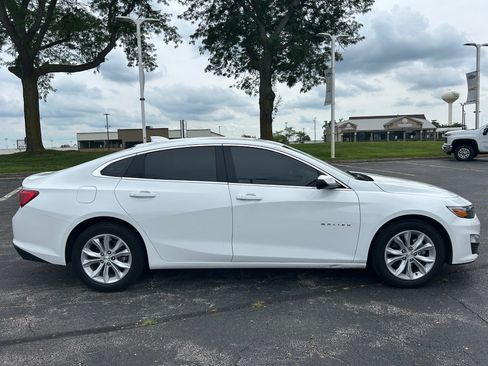 Used 2025 Chevrolet Malibu LT FWD image 4