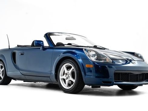 Used 2001 Toyota MR2 image 6
