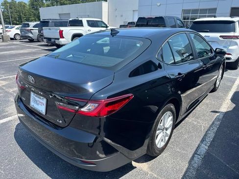 Used 2026 Toyota Camry LE FWD image 3