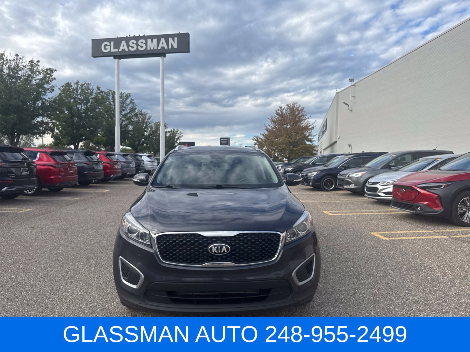 Used 2018 Kia Sorento FWD image 1
