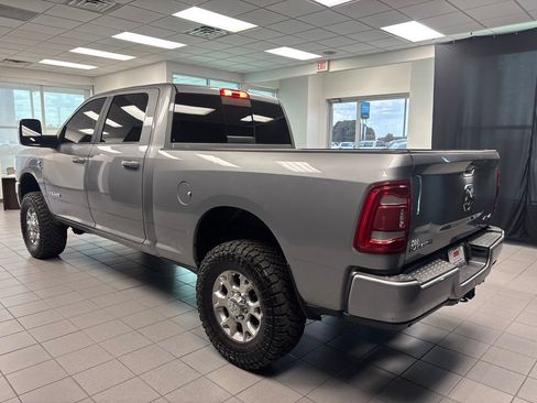 Used 2024 RAM 2500 Laramie AWD/4WD image 5