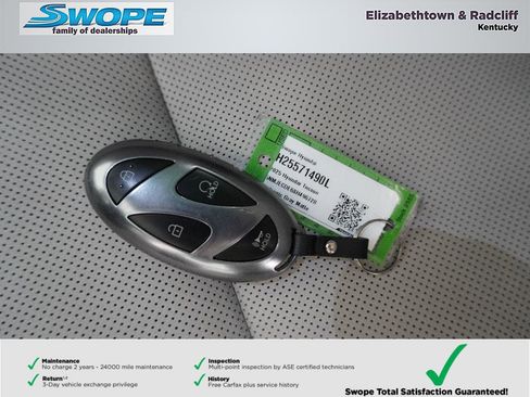 Certified 2025 Hyundai Tucson Limited image 17