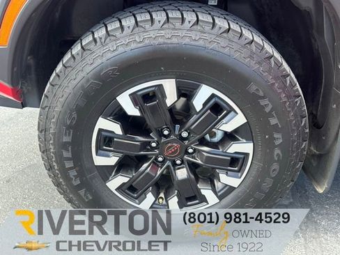 Used 2023 Nissan Frontier PRO-4X AWD/4WD image 32