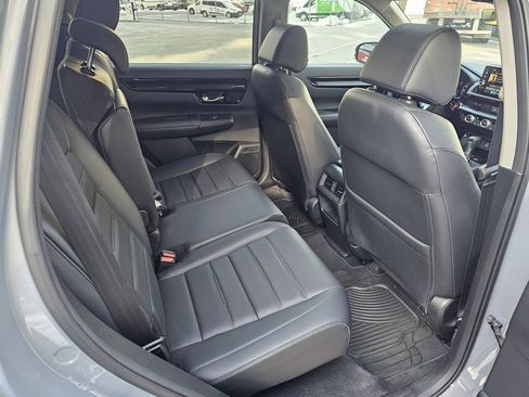 Used 2023 Honda CR-V EX-L image 9