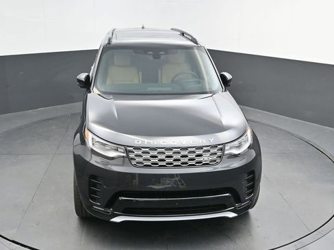 New 2026 Land Rover Discovery Limited Edition AWD/4WD image 39