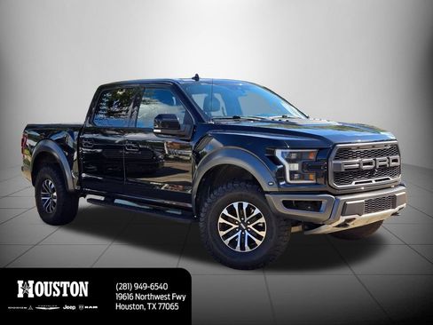 Used 2019 Ford F150 Raptor w/ Equipment Group 802A Luxury AWD/4WD image 3