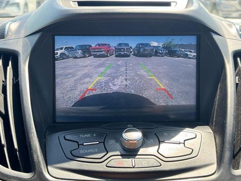Used 2014 Ford Escape SE w/ Equipment Group 201A FWD image 24