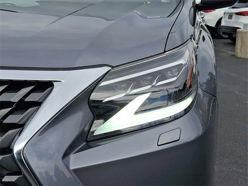 Used 2020 Lexus GX 460 Premium image 9