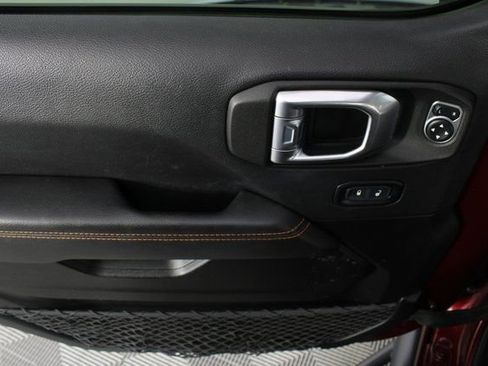 Used 2021 Jeep Gladiator Mojave image 13