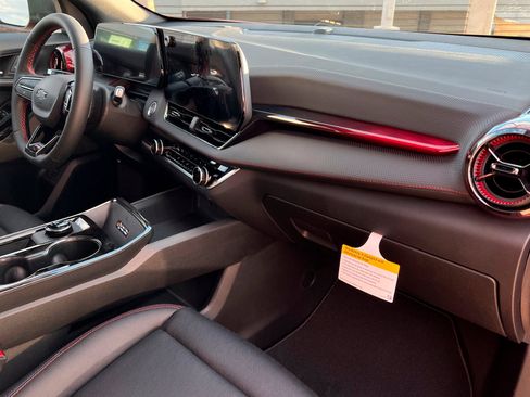 New 2026 Chevrolet Equinox RS w/ Convenience Package III image 25