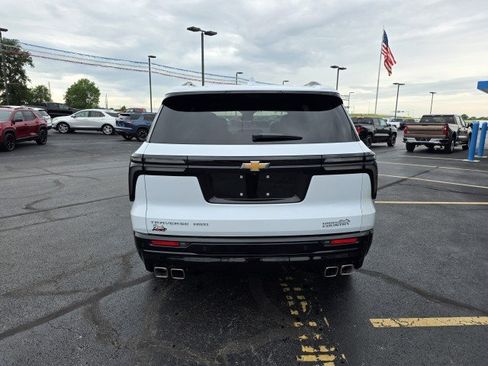 Used 2026 Chevrolet Traverse High Country w/ LPO, Floor Liner Package AWD/4WD image 17