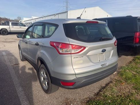 Used 2015 Ford Escape S image 5