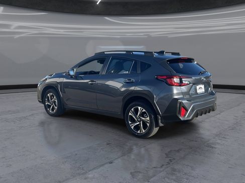 Used 2024 Subaru Crosstrek 2.0i Premium AWD/4WD image 4