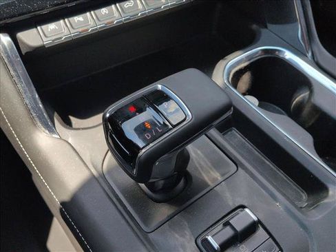 Used 2024 GMC Sierra 1500 Denali Ultimate AWD/4WD image 12