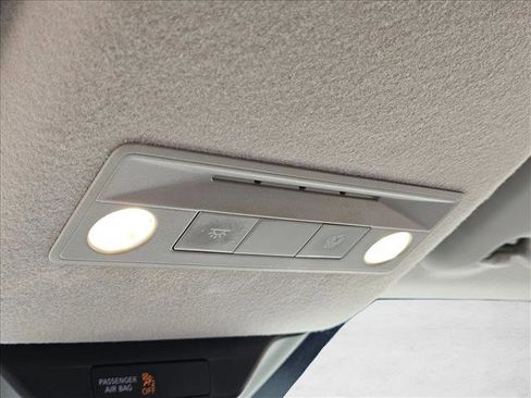 Certified 2025 Nissan Kicks SV FWD image 11