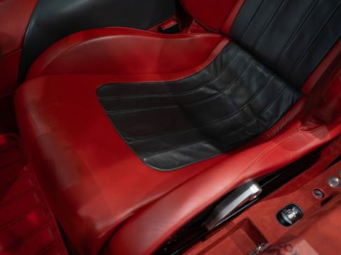 Used 2008 Bugatti Veyron AWD/4WD image 11