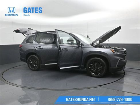 Certified 2025 Honda Pilot Touring image 67