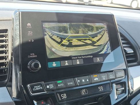 Used 2023 Honda Odyssey Touring image 15