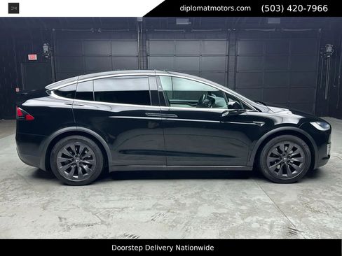 Used 2019 Tesla Model X 75D AWD/4WD image 7