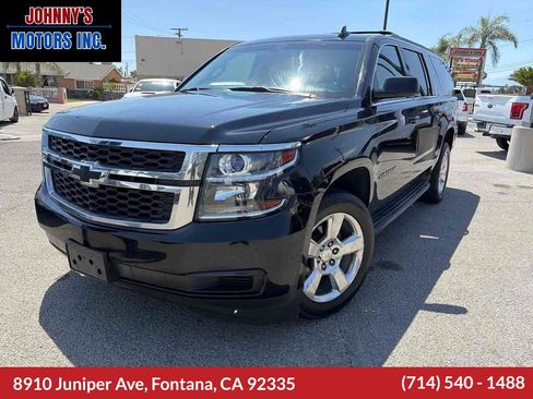 Used 2016 Chevrolet Suburban LS RWD image 1