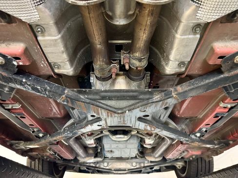 Used 2003 Ford Thunderbird image 88