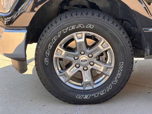 Used 2021 Ford F150 XLT w/ Equipment Group 302A High image 9