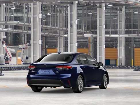 New 2026 Toyota Corolla LE FWD image 9
