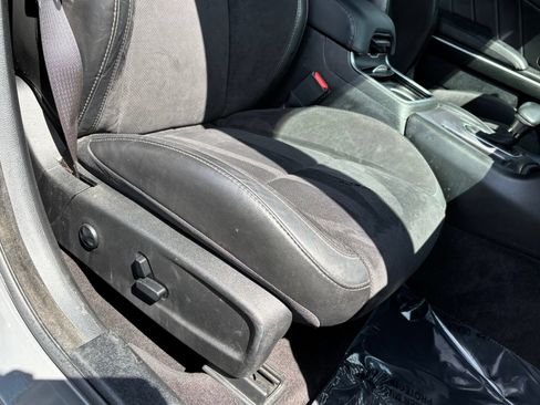 Used 2019 Dodge Charger GT w/ Plus Group RWD image 25