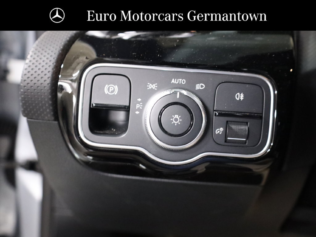 Used 2026 Mercedes-Benz CLA 250 4MATIC image 13
