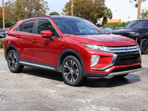 Used 2020 Mitsubishi Eclipse Cross SEL FWD image 2