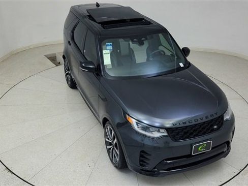 Used 2024 Land Rover Discovery Dynamic SE image 81