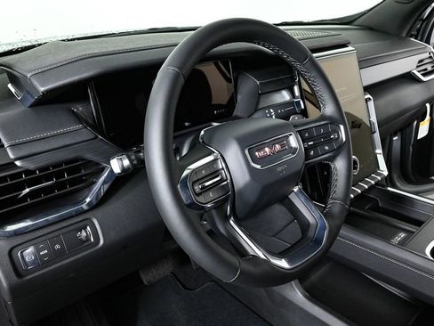 New 2025 GMC Acadia Elevation w/ Elevation Premium Package image 4