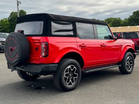 Used 2023 Ford Bronco Outer Banks image 3