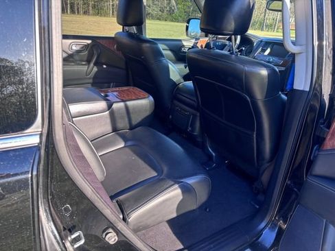 Used 2019 INFINITI QX80 Luxe RWD image 30