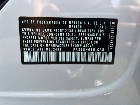 Used 2017 Volkswagen Jetta SE FWD image 35
