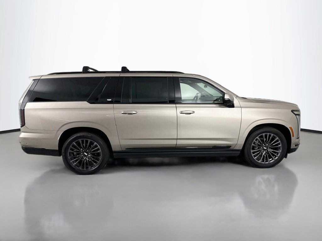 Used 2025 Cadillac Escalade ESV Sport Platinum w/ LPO, Floor Liner Package AWD/4WD image 8