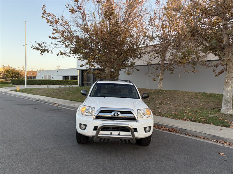 Used 2007 Toyota 4Runner SR5 RWD image 3