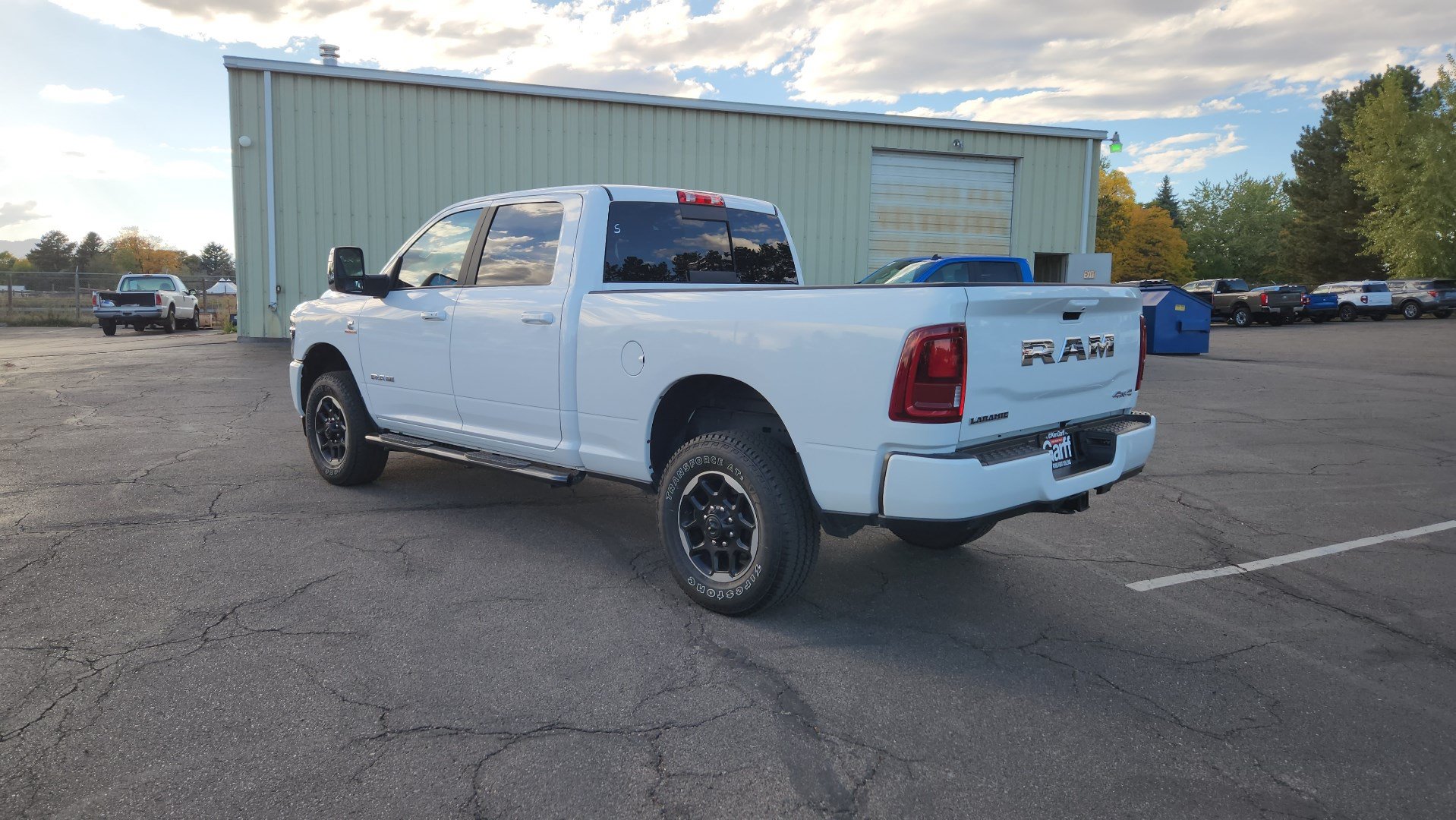 Used 2025 RAM 2500 Laramie AWD/4WD image 7