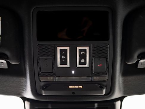 Used 2024 Land Rover Range Rover Evoque S image 38