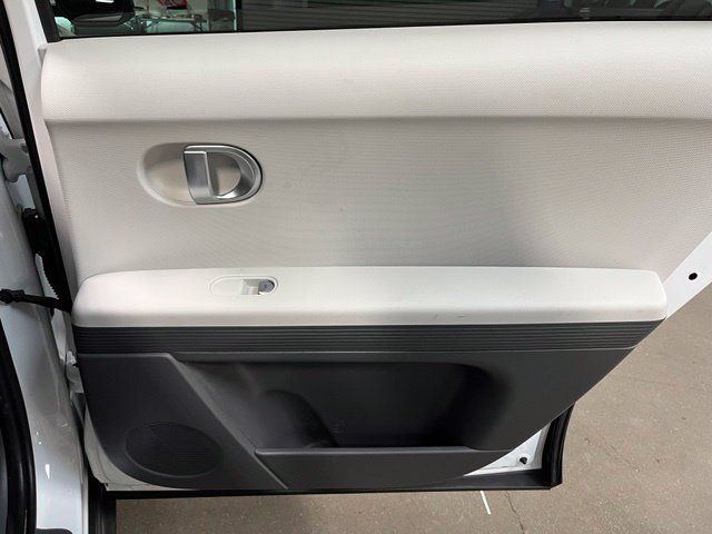 Used 2024 Hyundai Ioniq 5 SEL RWD image 13