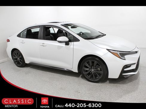 Certified 2023 Toyota Corolla XSE image 1