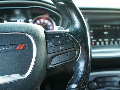 Used 2022 Dodge Challenger GT image 29